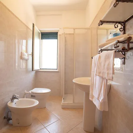 Aparthotel L'africhetta