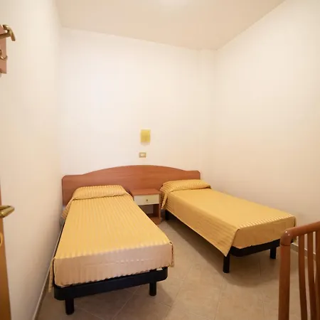 Aparthotel L'africhetta *